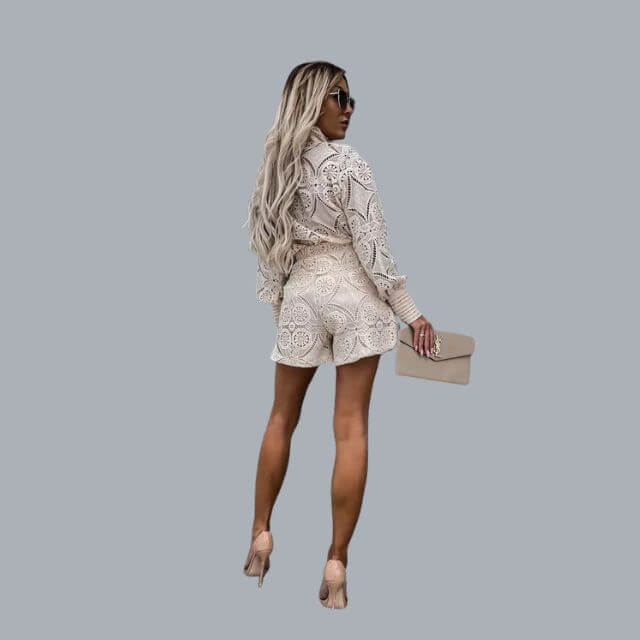 Avelina - Kanten borduurset met trekkoord