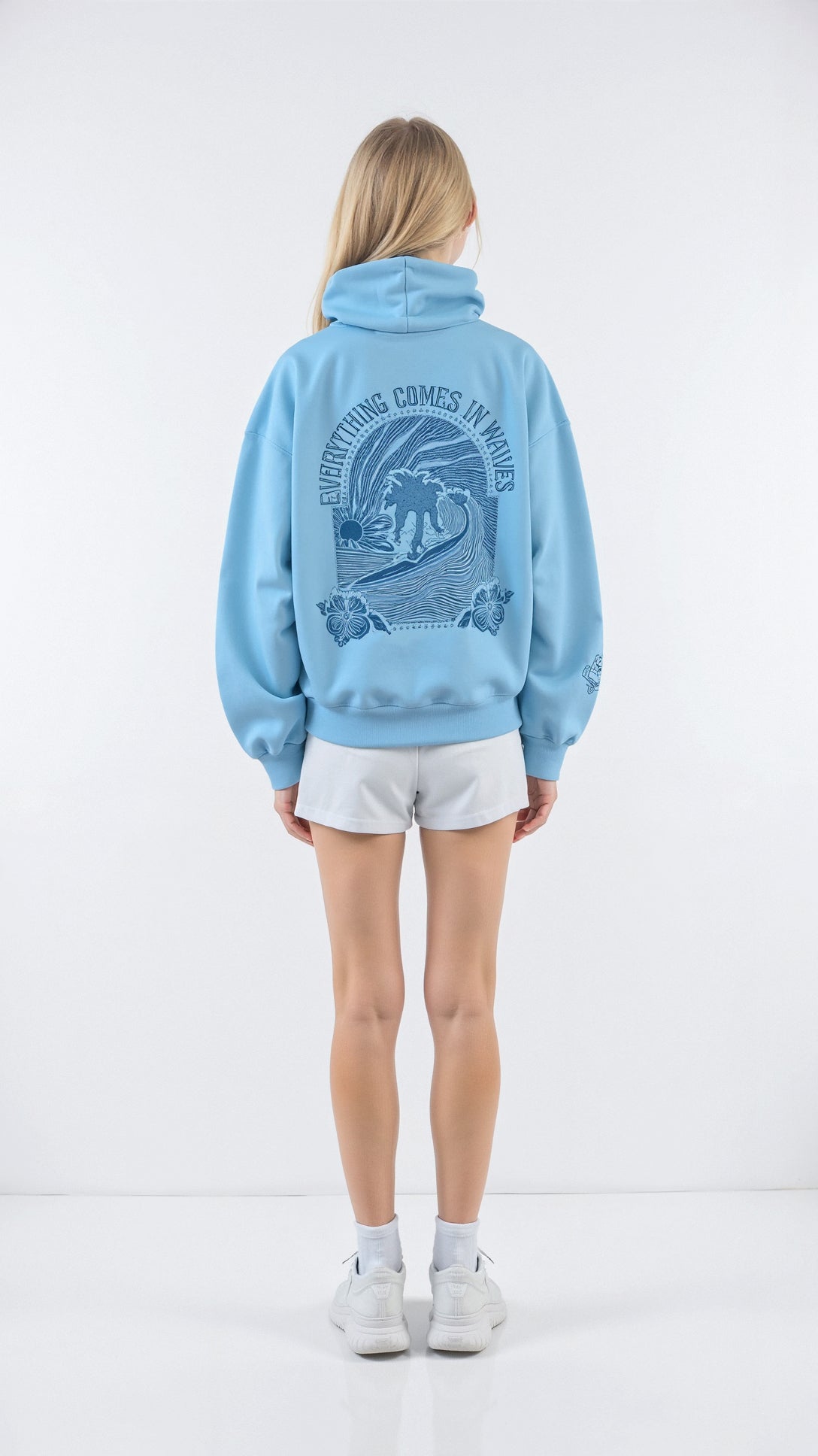 Avilda | Moderne geborduurde hoodie