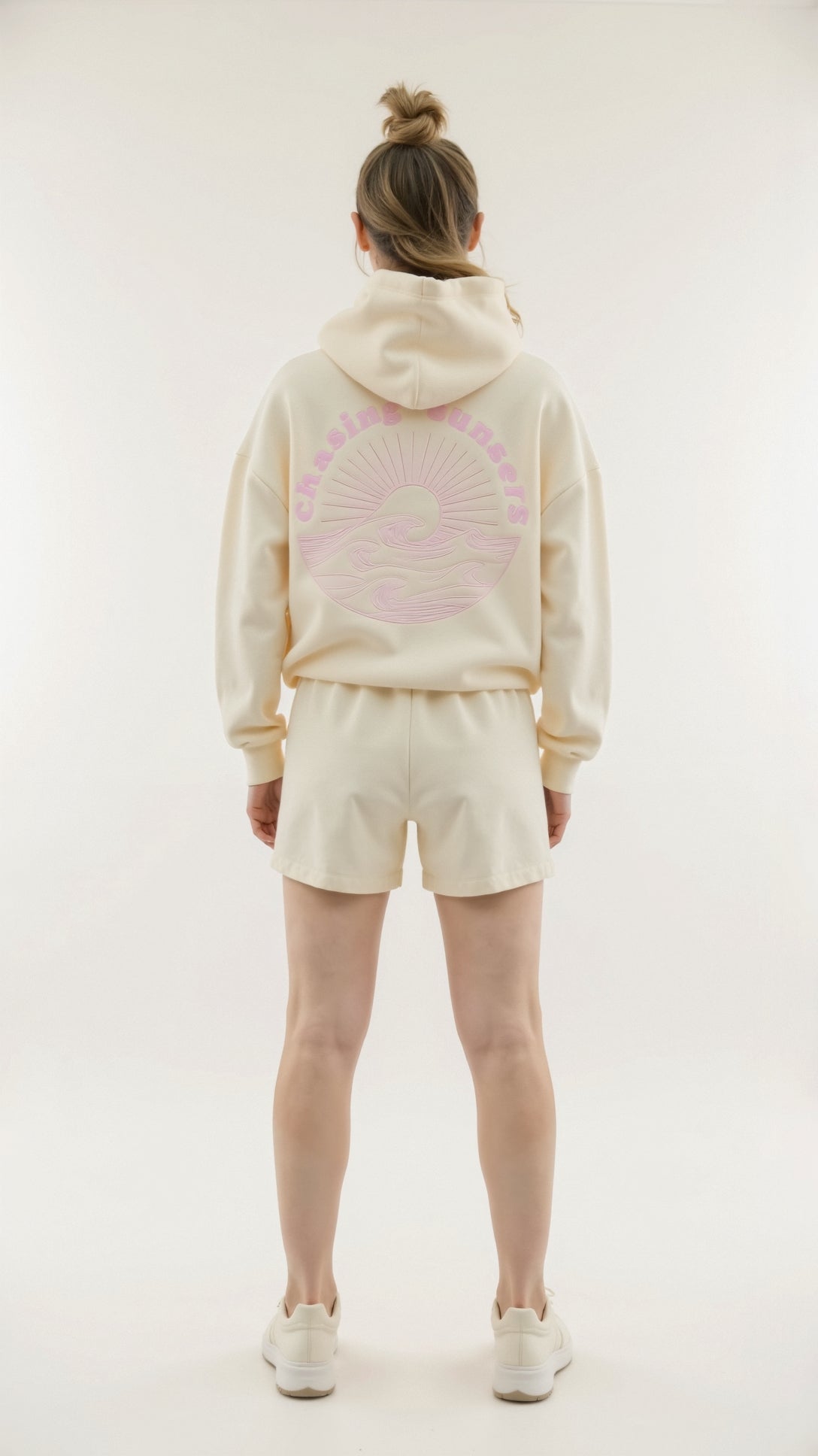 Avilda | Moderne geborduurde hoodie