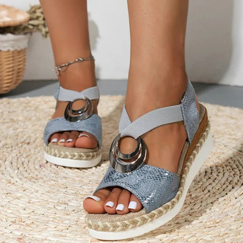 Calista | Stijlvolle casual sleehak sandalen