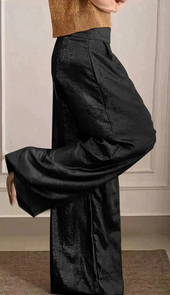 Felicia | Glanzende metallic top en broekset