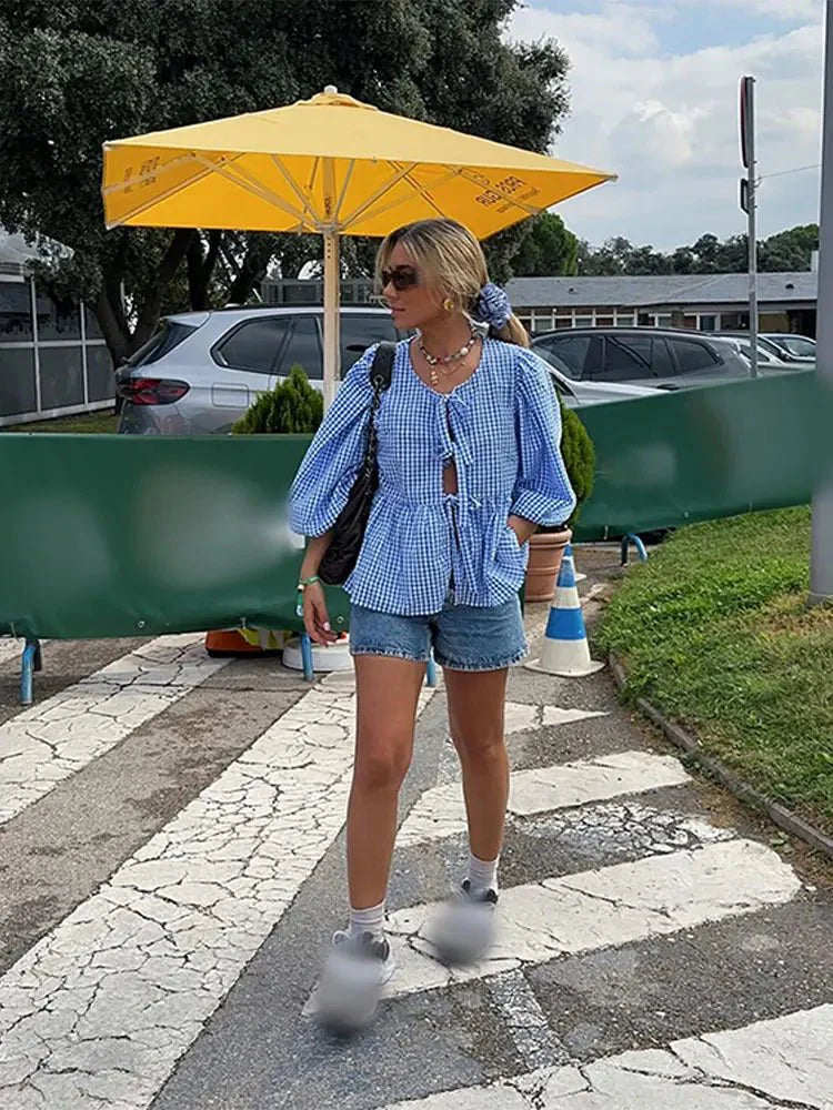 Jemima | Elegante blouse met pofmouwen en strikhals