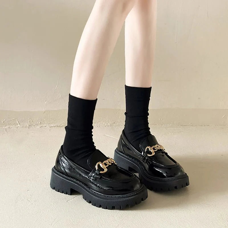 Galilea | Trendy platform loafers met kettingaccent