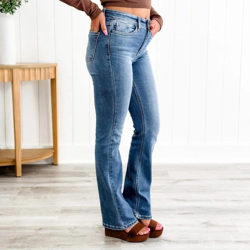 Solvra | High-Rise Shaping Jeans