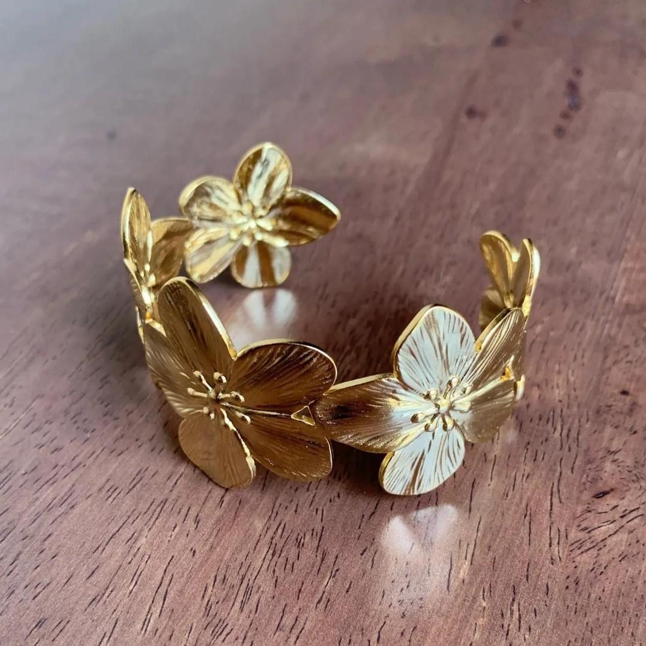 Fallon | Elegante armband met bloemenmotief