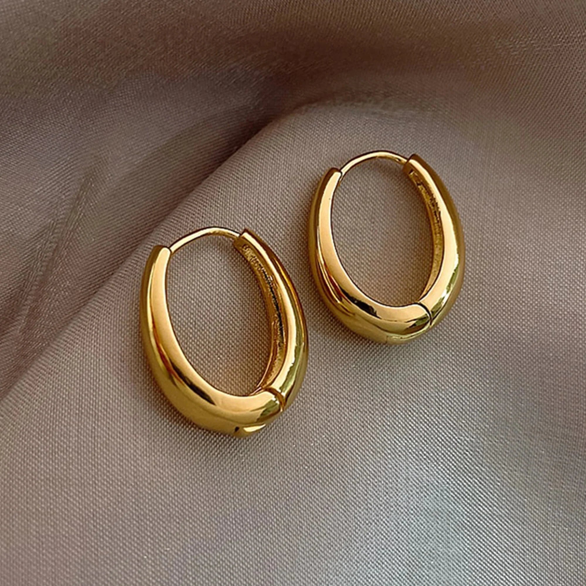 Juna | Stoere bliksemvormige oorringen