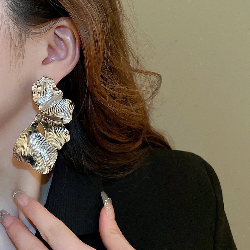 Lunara | Elegante statement oorbellen in de vorm van bloemblaadjes