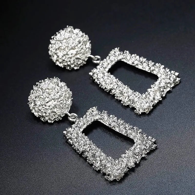 Micara | Vierkante statement oorbellen