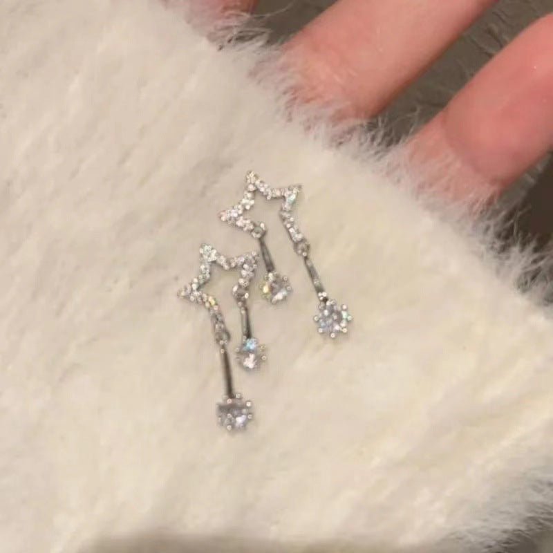 Elvaree | Sierlijke oorbellen met fonkelende sterren