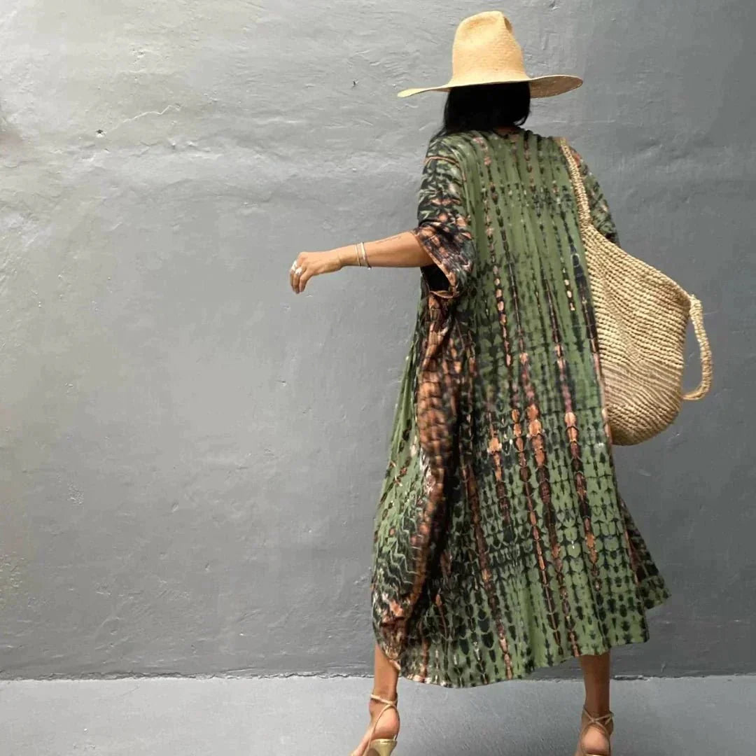 Revina | Luchtige strandjurk met print