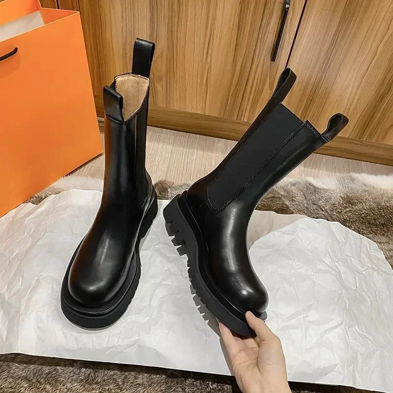 Zorynthia | Chelsea mid-boots met Eclipse-Tread profiel