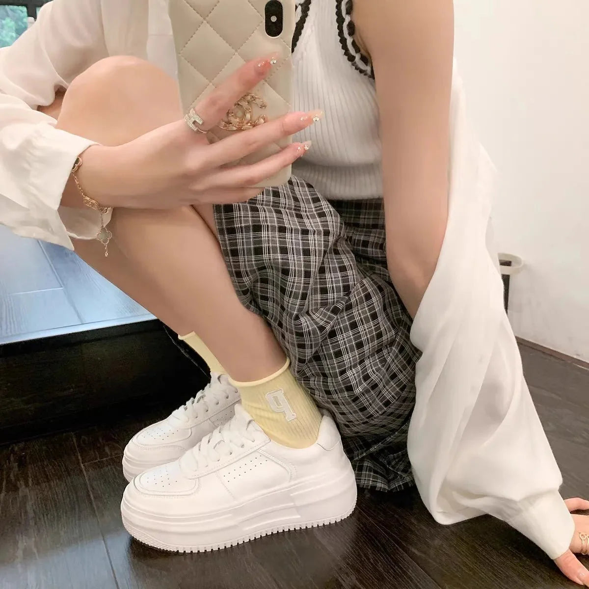 Zephanie | Minimalistische chunky sneakers